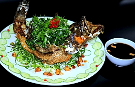 Cá Mú Nấu Lẩu Cải Chua Triều Châu