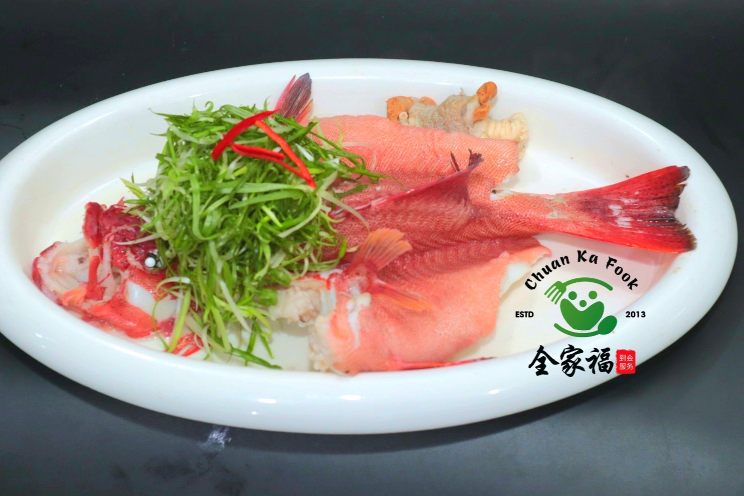 Cá Mú  Đen ( Trân Châu) Hấp Tỏi Ớt Hồng Kông 1.2kg